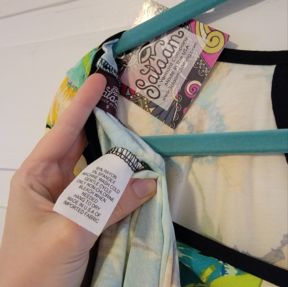 Salaam Vera Shift Dress - Picture 5 of 5